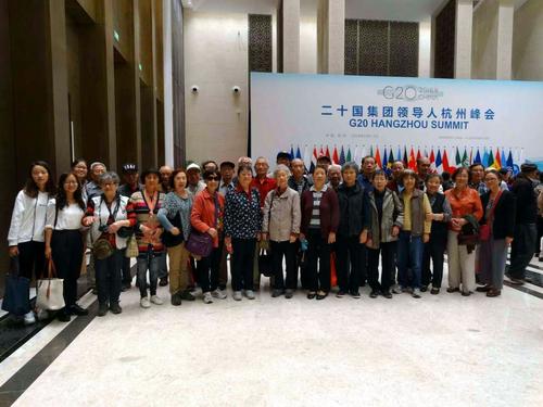 20161024退休活动合影（室内）