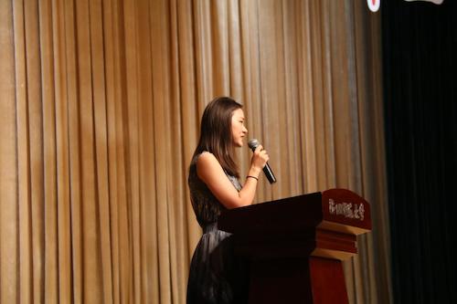 研究生代表发言