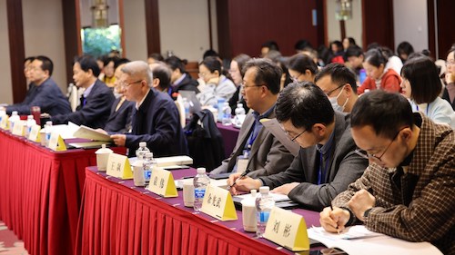 11b7e4df984b0e46ba8f24be74bb8beb